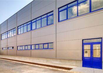 Commercial Siding | DreamHome